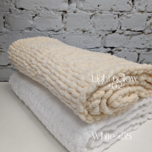 White, light yellow blankets